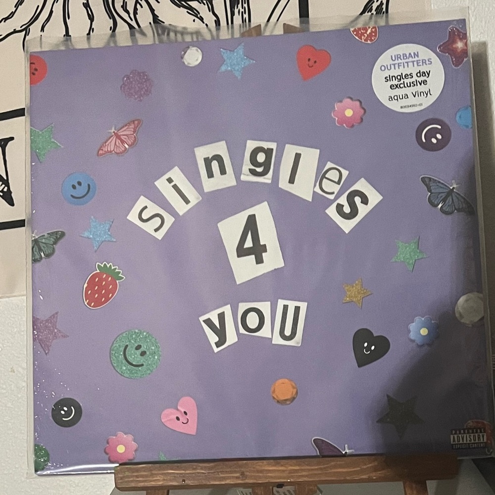 Olivia Rodrigo - Singles 4 you (Urban Outfitters Exclusive Aqua Vinyl!)